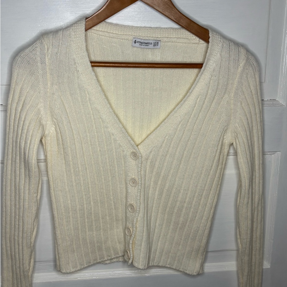 Stradivarius Off-White Ribbed Cardigan
